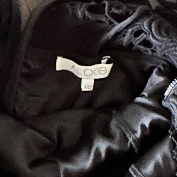 Alexis Black Lace Midi Dress - Picture 6 of 6